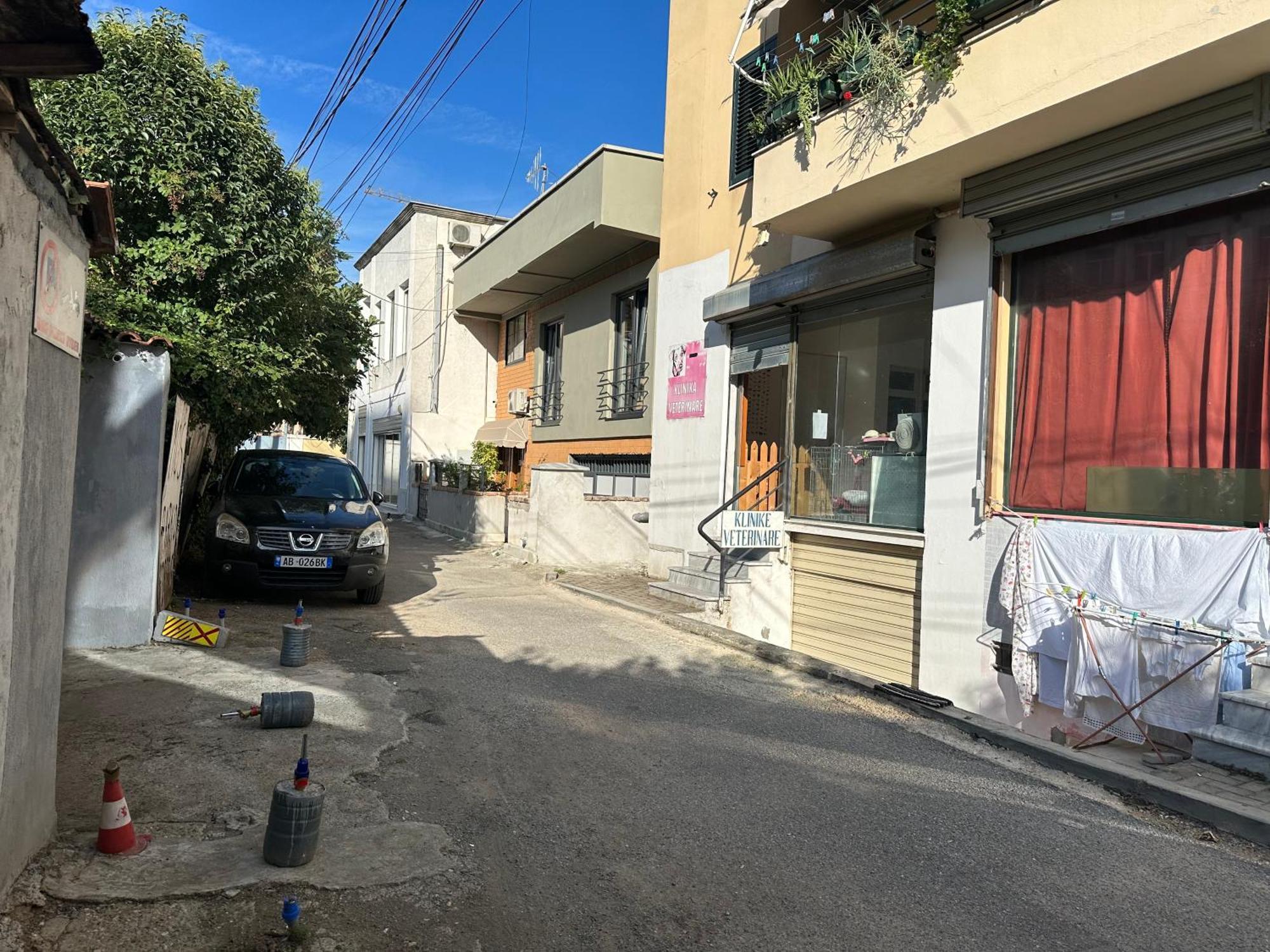 Central Comfort Suites Tirana Exterior photo